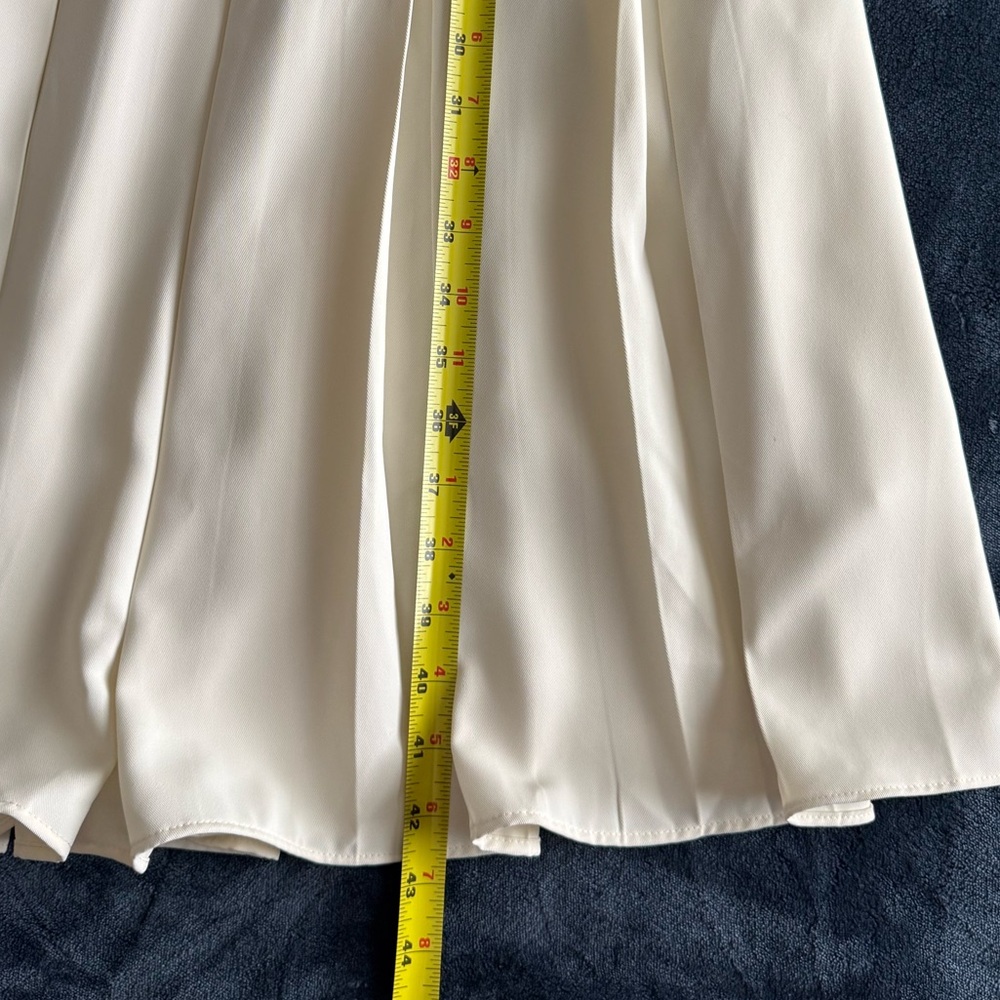 English Factory Pleated Collared Long Sleeve Midi Dress Sz M Cream Quiet Luxury - Picture 4 of 14